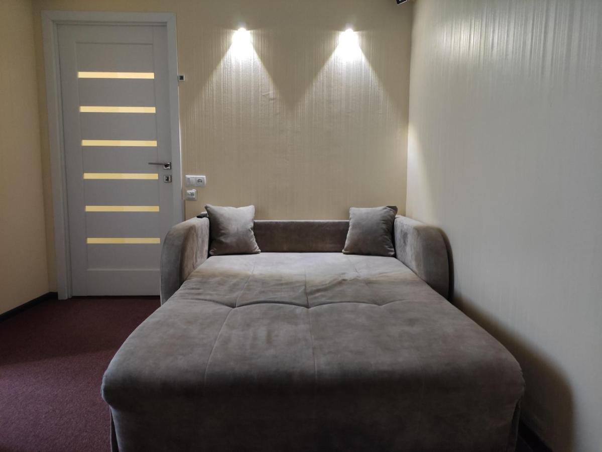 Small Room With Big Cinema Kharkov Luaran gambar